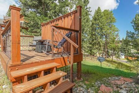 Cabin~Views~Heart Of Town~W&D~Fireplace~Kitchen Woodland Park Bagian luar foto