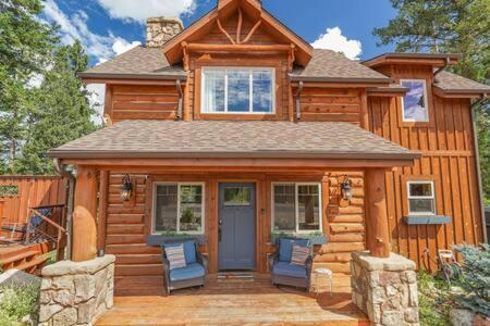 Cabin~Views~Heart Of Town~W&D~Fireplace~Kitchen Woodland Park Bagian luar foto